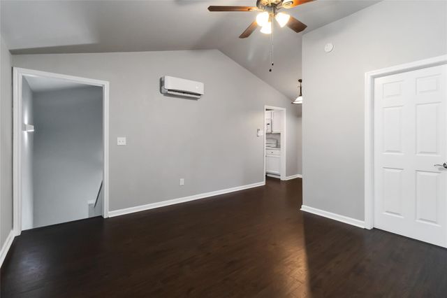 106 Harper DR, Bastrop, TX 78602
