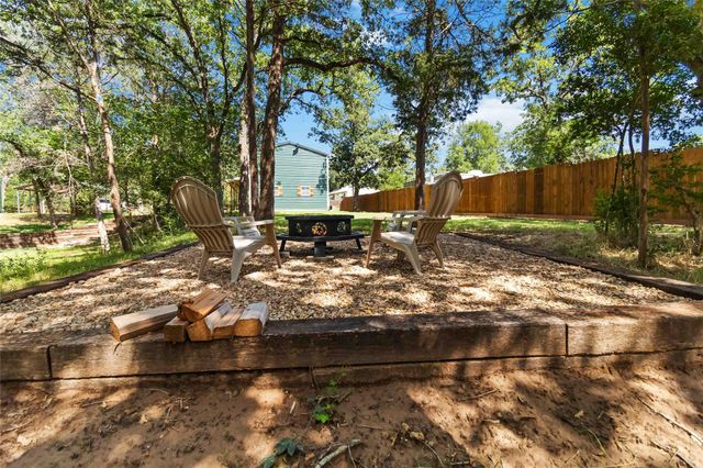 106 Harper DR, Bastrop, TX 78602