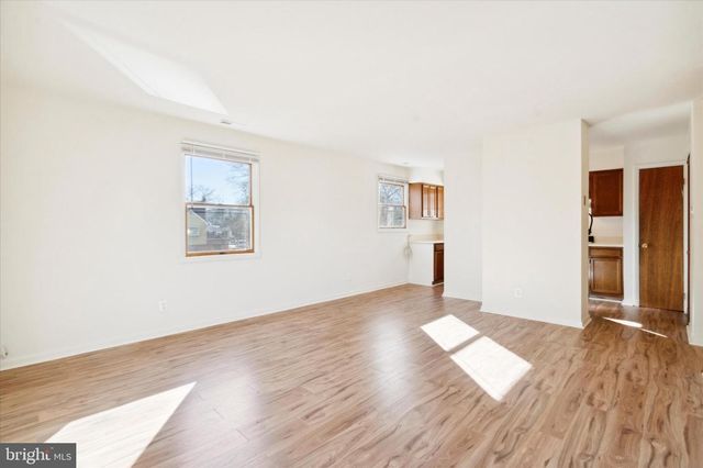 99 GRANT AVE, Moorestown, NJ 08057