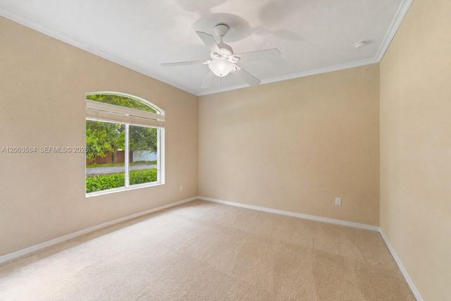 32361 SW 202nd Pl, Homestead, FL 33030