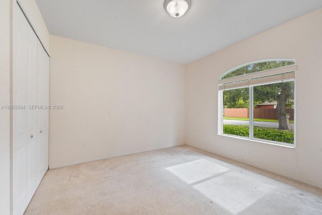 32361 SW 202nd Pl, Homestead, FL 33030