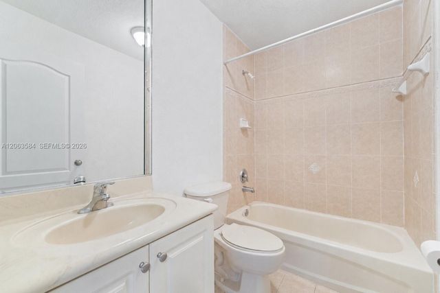 32361 SW 202nd Pl, Homestead, FL 33030