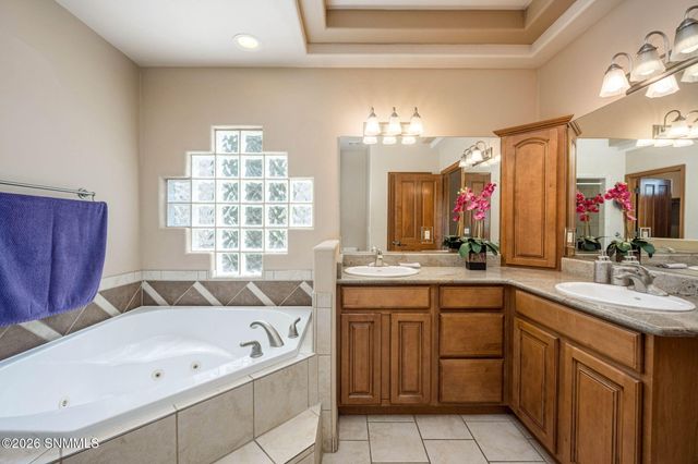 4038 La Purisima Drive, Las Cruces, NM 88011