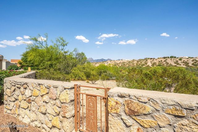 4038 La Purisima Drive, Las Cruces, NM 88011