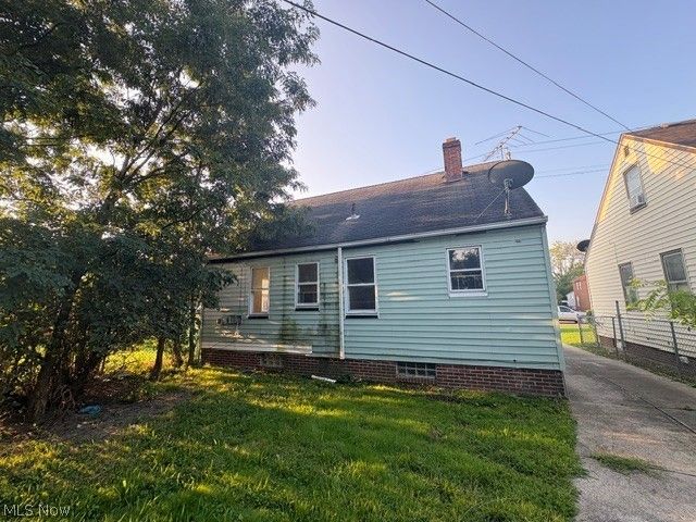 15807 Harvard Avenue, Cleveland, OH 44128