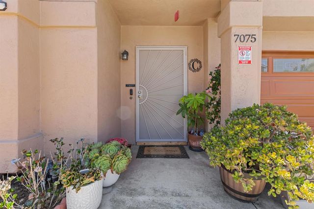 7075 Oak Glenn Ct, Lemon Grove, CA 91945