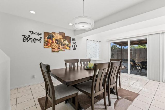 7075 Oak Glenn Ct, Lemon Grove, CA 91945