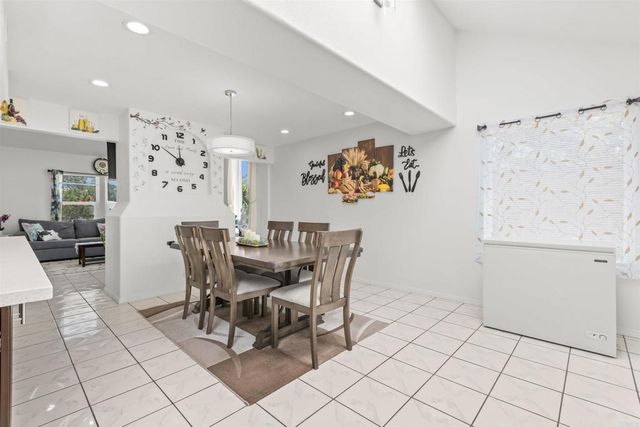 7075 Oak Glenn Ct, Lemon Grove, CA 91945