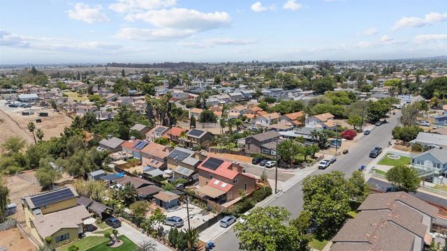 7075 Oak Glenn Ct, Lemon Grove, CA 91945