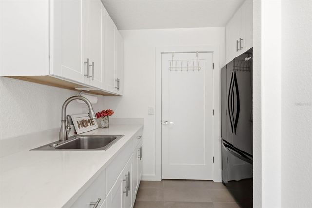 7455 SPARKLING LAKE ROAD, Orlando, FL 32819