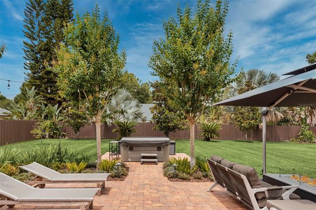 7455 SPARKLING LAKE ROAD, Orlando, FL 32819