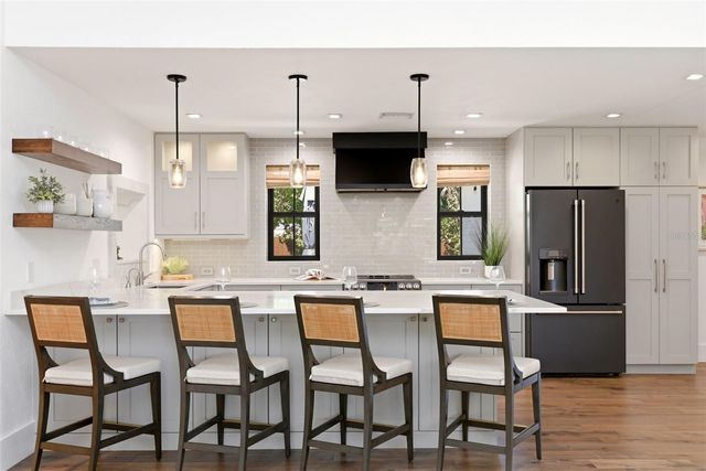 7455 SPARKLING LAKE ROAD, Orlando, FL 32819