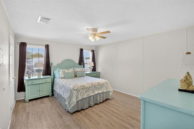 34543 PETUNIA PLACE, Zephyrhills, FL 33541