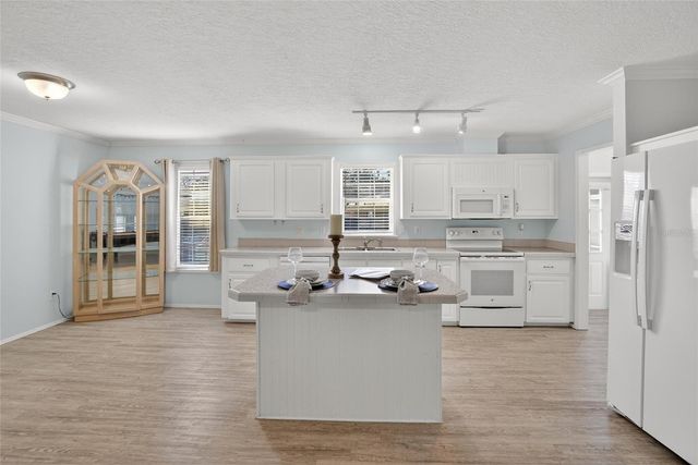 34543 PETUNIA PLACE, Zephyrhills, FL 33541