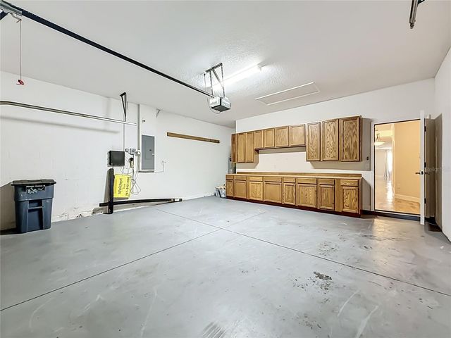 1027 ORCA COURT, Holiday, FL 34691