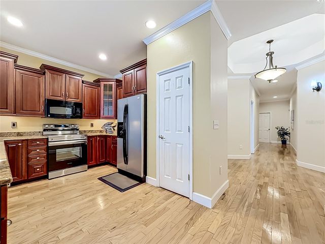 1027 ORCA COURT, Holiday, FL 34691