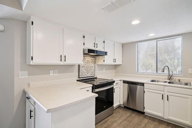 1905 E University Drive Unit 210, Tempe, AZ 85288