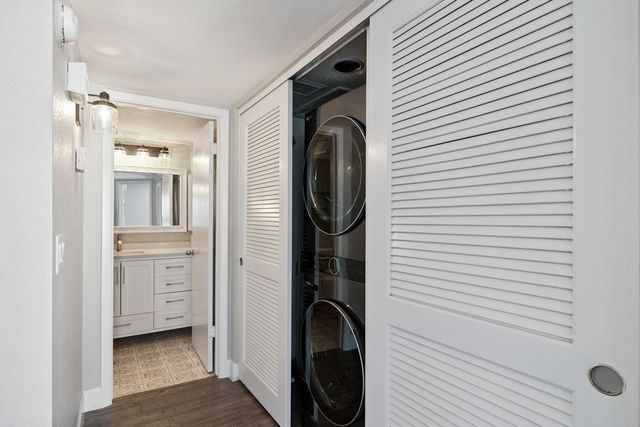 1905 E University Drive Unit 210, Tempe, AZ 85288