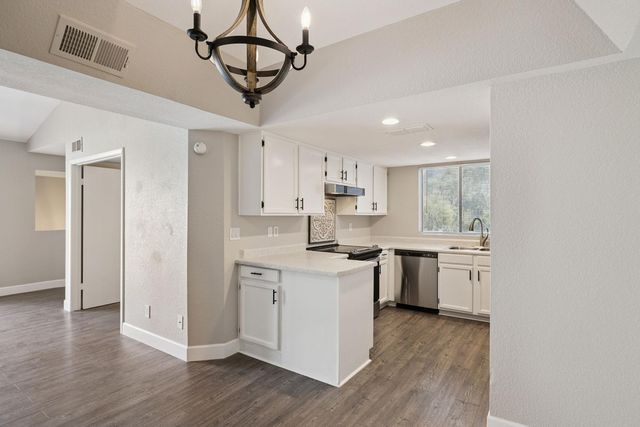 1905 E University Drive Unit 210, Tempe, AZ 85288