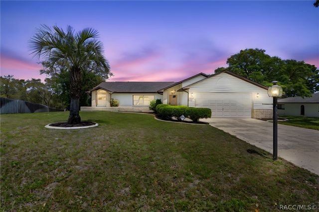 4488 Bluewater Avenue, Spring Hill, FL 34606