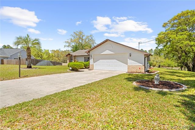 4488 Bluewater Avenue, Spring Hill, FL 34606
