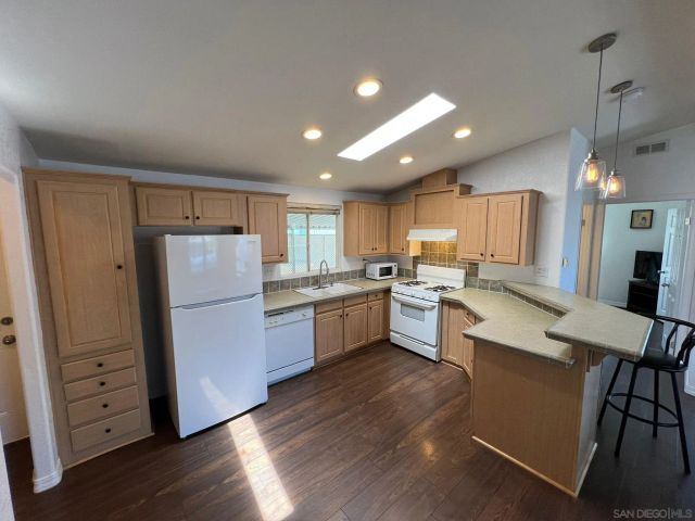 1001 S Hale SPC 77, Escondido, CA 92029