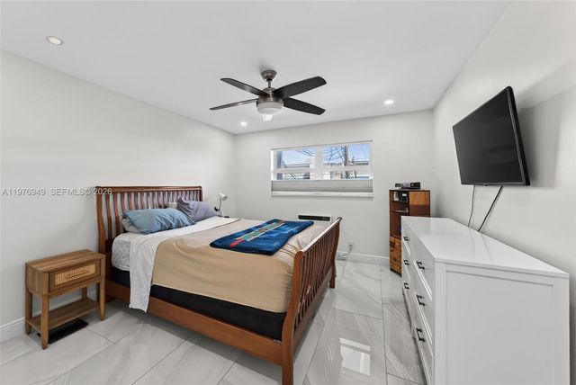 3922 NE 166th St S209, North Miami Beach, FL 33160