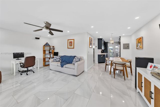 3922 NE 166th St S209, North Miami Beach, FL 33160