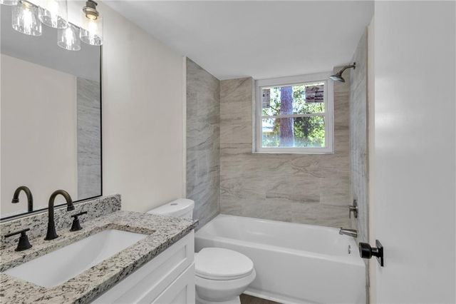 1336 Stoneham Court, Atlanta, GA 30349