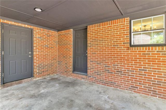 1336 Stoneham Court, Atlanta, GA 30349