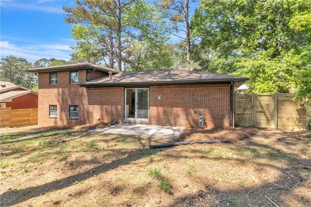 1336 Stoneham Court, Atlanta, GA 30349