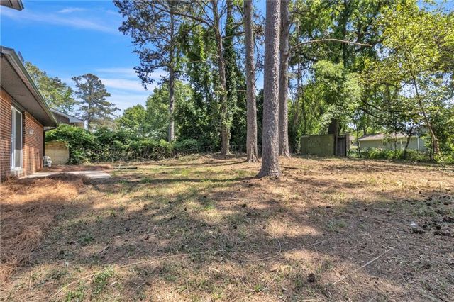 1336 Stoneham Court, Atlanta, GA 30349