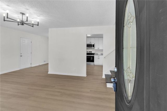 1336 Stoneham Court, Atlanta, GA 30349