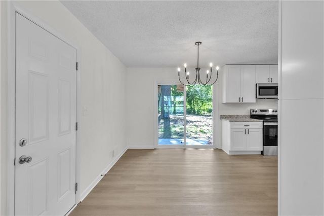 1336 Stoneham Court, Atlanta, GA 30349