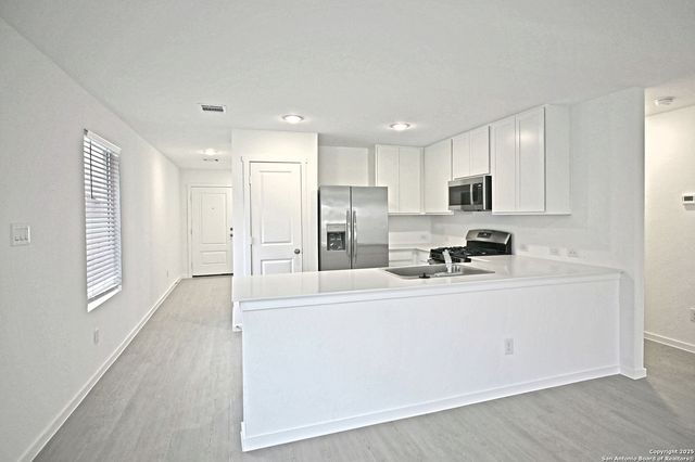 3805 Swift Fox, New Braunfels, TX 78132