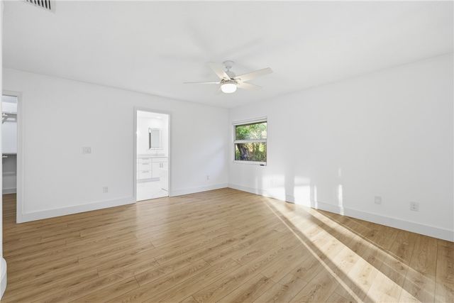 1048 Admirals Walk, Vero Beach, FL 32963