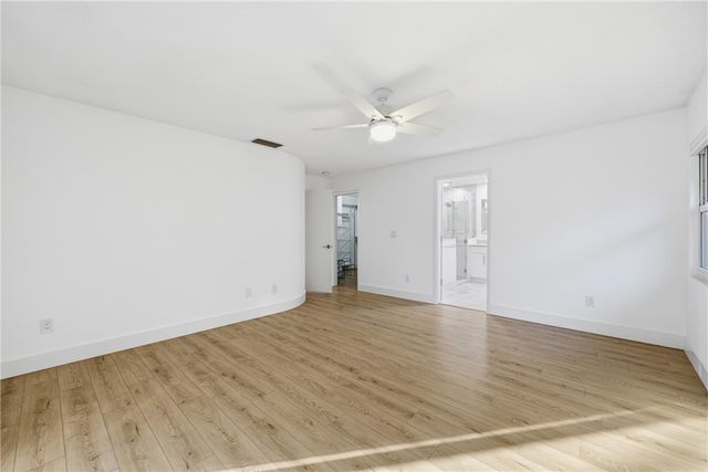 1048 Admirals Walk, Vero Beach, FL 32963