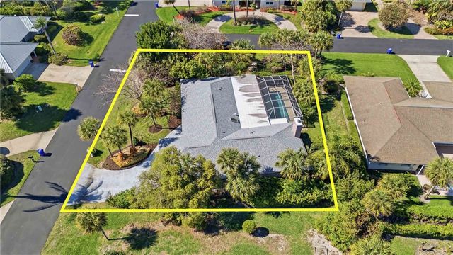 1048 Admirals Walk, Vero Beach, FL 32963