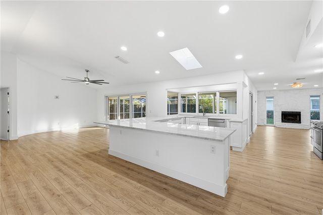 1048 Admirals Walk, Vero Beach, FL 32963