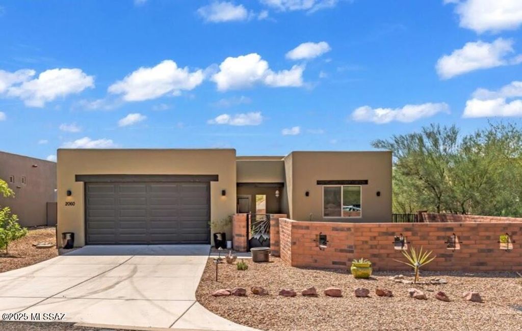 2060 S Double K Place, Tucson, AZ 85713