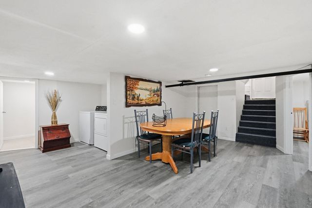 1774 Carew St, Springfield, MA 01104