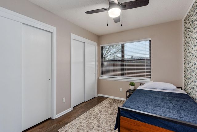 1501 Ronne Drive, Irving, TX 75060