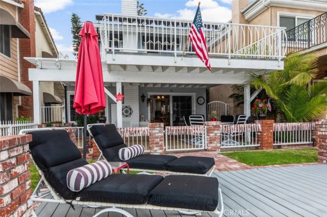 24205 Okeechobee Lane, Lake Forest, CA 92630