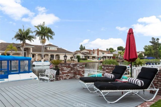 24205 Okeechobee Lane, Lake Forest, CA 92630