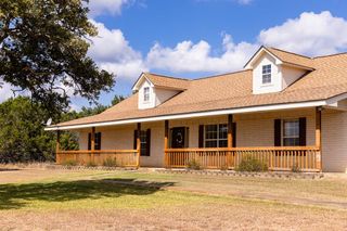 170 Longhorn Trail, Kerrville, TX 78028