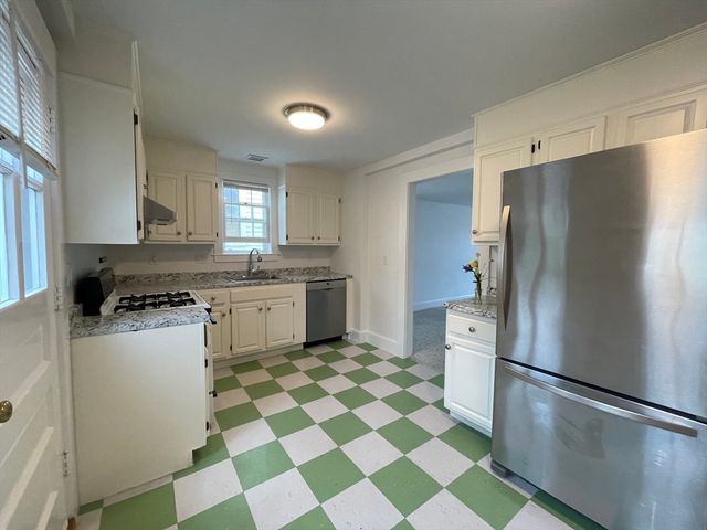 164 Washington Street A, Marblehead, MA 01945