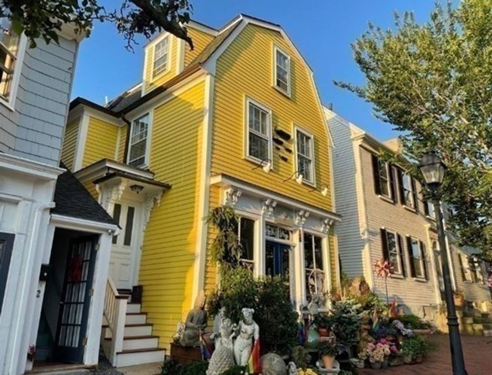 164 Washington Street A, Marblehead, MA 01945