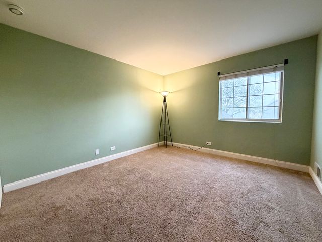 345 Gregory Street, Aurora, IL 60504