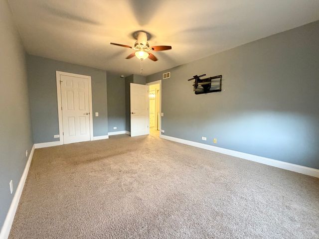 345 Gregory Street, Aurora, IL 60504