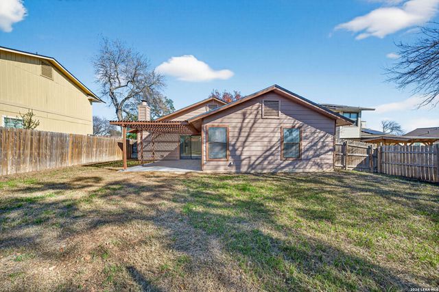 727 CYPRESSBROOK DR, San Antonio, TX 78245